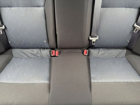 Used 2025 Nissan Versa SV FWD image 36
