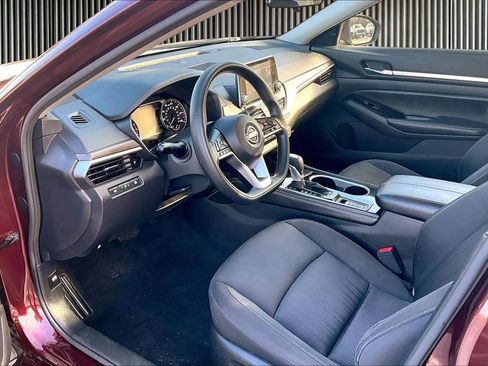 Used 2023 Nissan Altima 2.5 SV AWD/4WD image 15