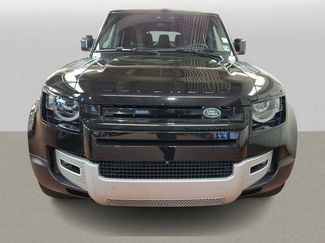 Used 2023 Land Rover Defender 130 SE video 2