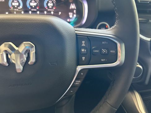Used 2025 RAM 1500 Big Horn AWD/4WD image 50