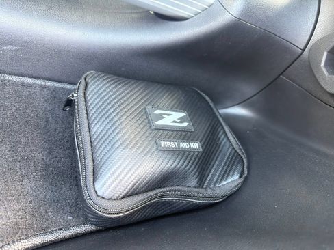 Certified 2024 Nissan Z Performance w/ Floor Mat Package RWD image 32