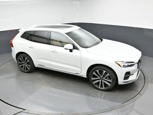 Used 2023 Volvo XC60 B5 Ultimate w/ Climate Package AWD/4WD image 22