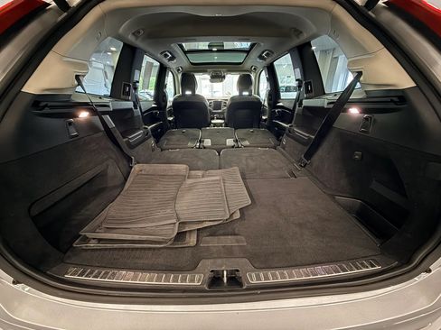 Used 2019 Volvo XC90 T5 Momentum FWD image 43