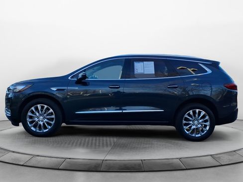 Used 2018 Buick Enclave Premium w/ Experience Buick Package image 4