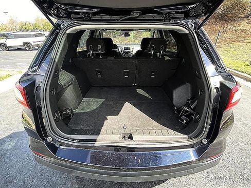 Used 2020 Chevrolet Equinox LS image 22