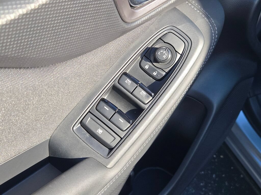 Used 2023 Subaru Forester Premium AWD/4WD image 21