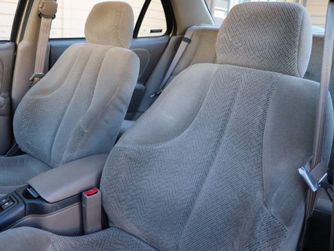 Used 1997 Chevrolet Cavalier LS w/ Preferred Equipment Group 2 FWD image 16