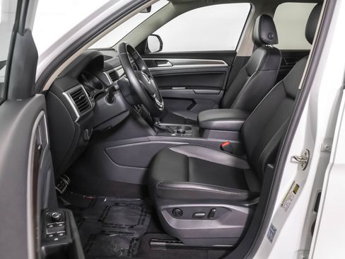 Used 2019 Volkswagen Atlas SE AWD/4WD image 6
