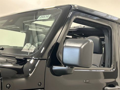 New 2025 Jeep Wrangler Sahara w/ Technology Group image 12