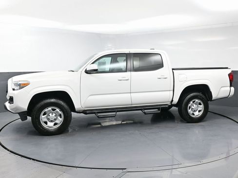 Used 2022 Toyota Tacoma SR w/ SR Convenience Package image 6