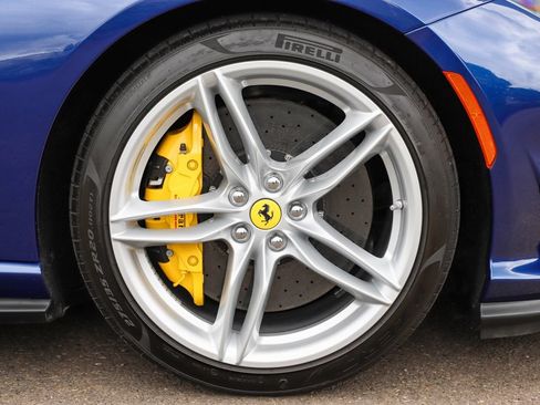 Used 2021 Ferrari 812 GTS RWD image 38