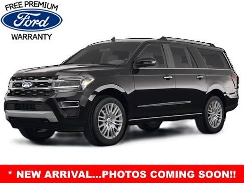 Used 2024 Ford Expedition Limited RWD image 2