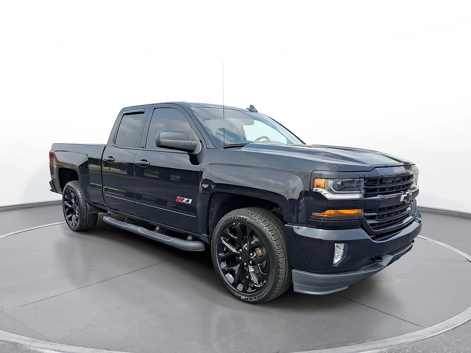 Used 2019 Chevrolet Silverado 1500 LT w/ All Star Edition AWD/4WD image 1