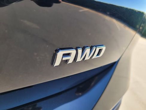 Used 2023 Chevrolet Equinox LS AWD/4WD image 28