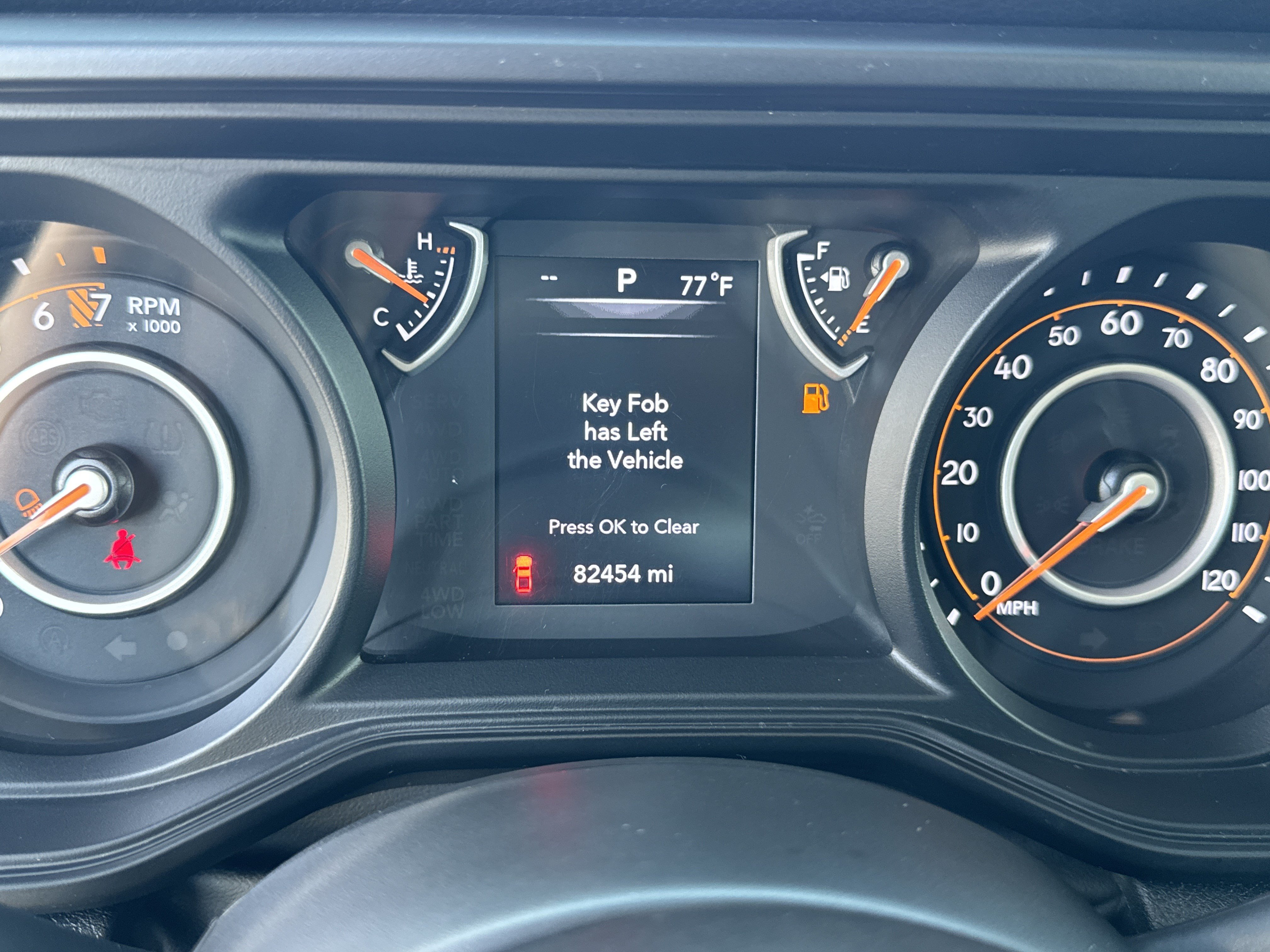 Used 2024 Jeep Gladiator Sport AWD/4WD image 31