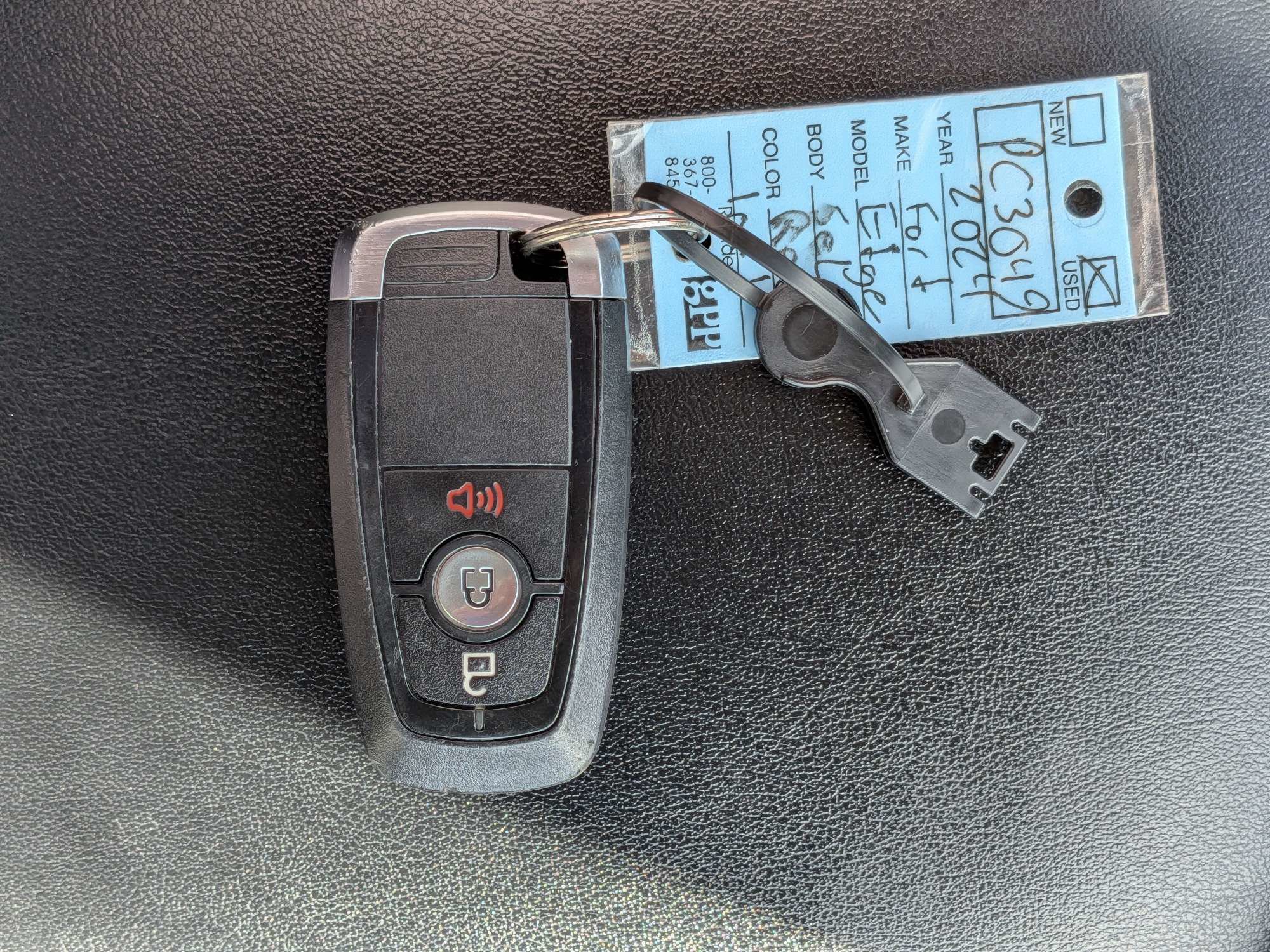 Used 2024 Ford Edge SEL AWD/4WD image 33