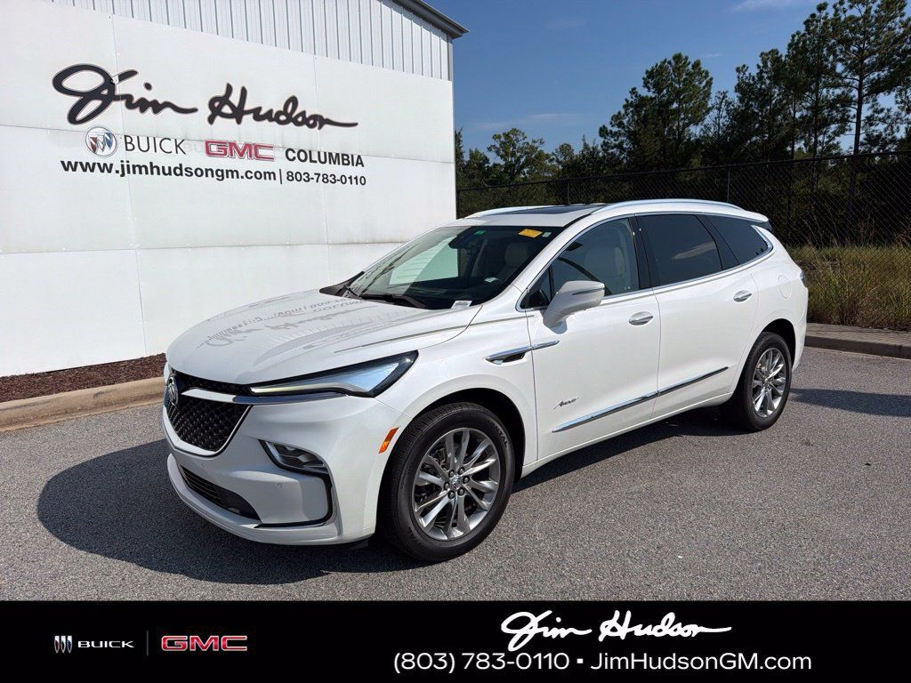 Used 2023 Buick Enclave Avenir w/ Avenir Technology Package AWD/4WD image 1