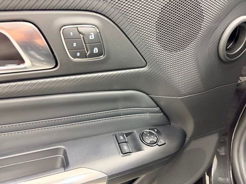 Used 2024 Ford Mustang GT Premium image 22