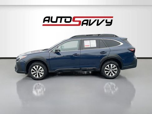 Used 2025 Subaru Outback Premium w/ Popular Package #1A image 4