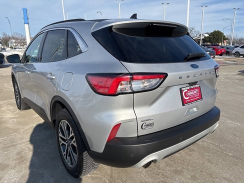 Used 2020 Ford Escape SEL image 5