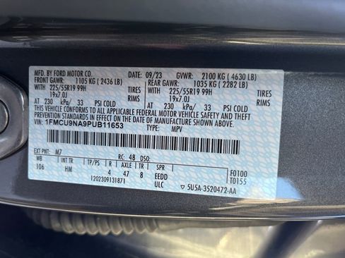Used 2023 Ford Escape ST-Line Select w/ Tech Pack #2 AWD/4WD image 32