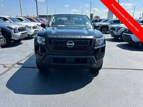Used 2024 Nissan Frontier S RWD image 21