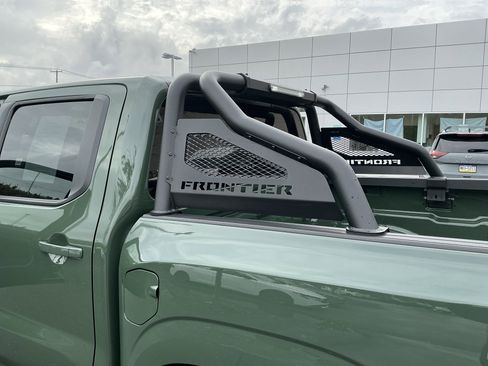 Used 2024 Nissan Frontier SV AWD/4WD image 22