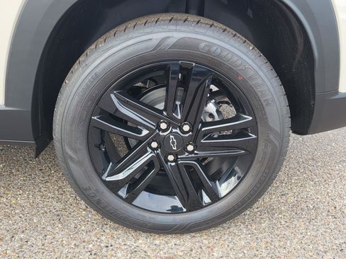 New 2026 Chevrolet Trax ACTIV image 20