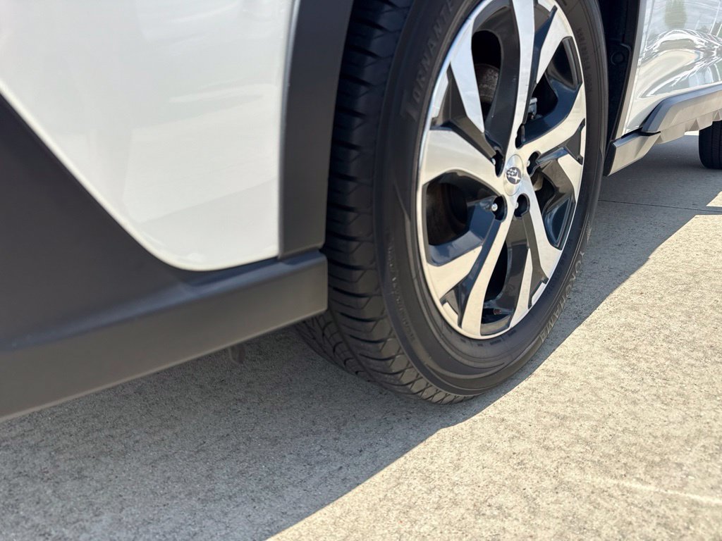 Used 2022 Subaru Outback Touring AWD/4WD image 10