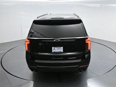 Used 2025 Chevrolet Suburban RST AWD/4WD image 52