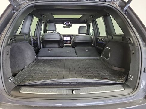 Used 2023 Jeep Grand Cherokee Overland RWD image 27