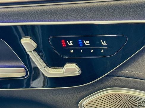 Certified 2023 Mercedes-Benz EQS 580 4MATIC SUV image 21