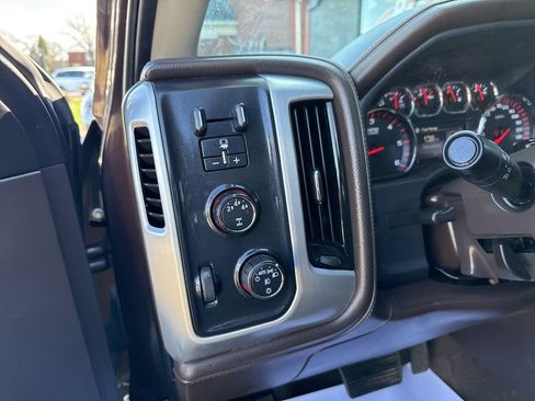 Used 2016 GMC Sierra 2500 SLT w/ Driver Alert Package image 27