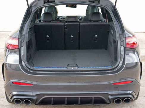 Used 2024 Mercedes-Benz GLC 43 AMG 4MATIC image 10