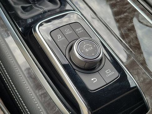 Used 2022 Nissan Armada Platinum w/ Captain's Chairs Package image 35