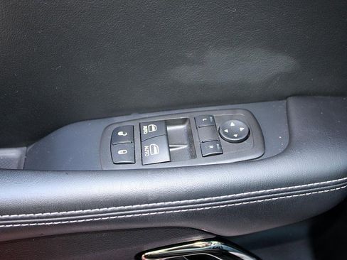 Used 2022 Dodge Challenger SRT Hellcat Redeye image 15