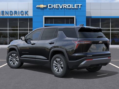 New 2026 Chevrolet Equinox LT FWD image 3