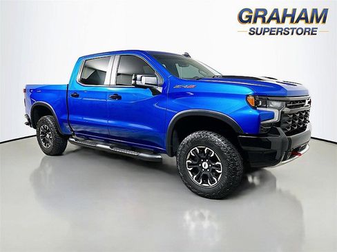 Used 2023 Chevrolet Silverado 1500 ZR2 w/ Technology Package image 1