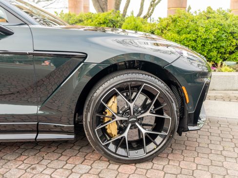 New 2026 Aston Martin DBX S image 4