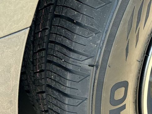 Used 2024 Kia Forte LXS image 9