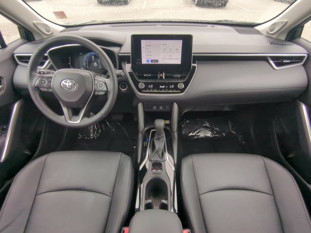 Certified 2023 Toyota Corolla Cross XLE w/ Convenience Package FWD image 16