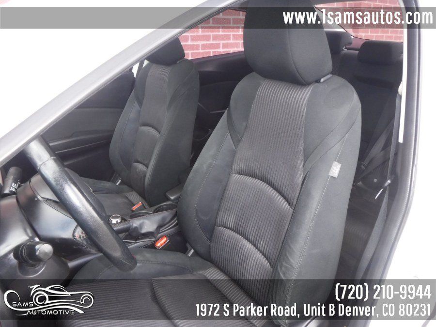 Used 2016 MAZDA MAZDA3 i Touring FWD image 14