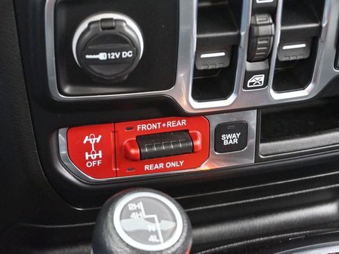 Used 2020 Jeep Wrangler Unlimited Rubicon AWD/4WD image 24
