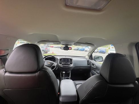 Used 2022 Chevrolet Colorado Z71 image 35