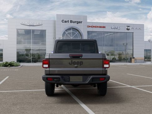 New 2026 Jeep Gladiator Sport AWD/4WD image 7