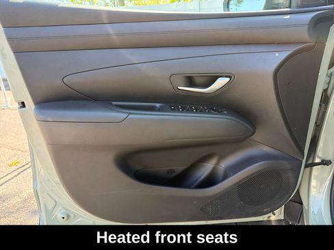 Used 2025 Hyundai Santa Cruz SEL FWD image 12