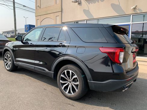 Used 2022 Ford Explorer ST AWD/4WD image 5
