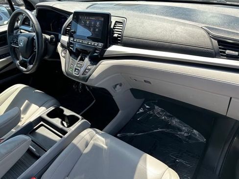 Used 2019 Honda Odyssey EX-L image 9