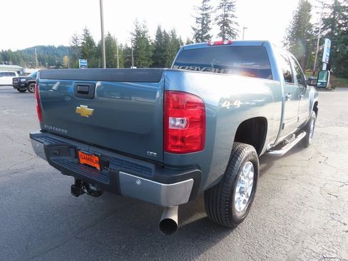 Used 2014 Chevrolet Silverado 3500 LTZ w/ LTZ Plus Package image 8