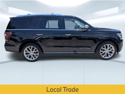Used 2019 Ford Expedition Platinum AWD/4WD image 7